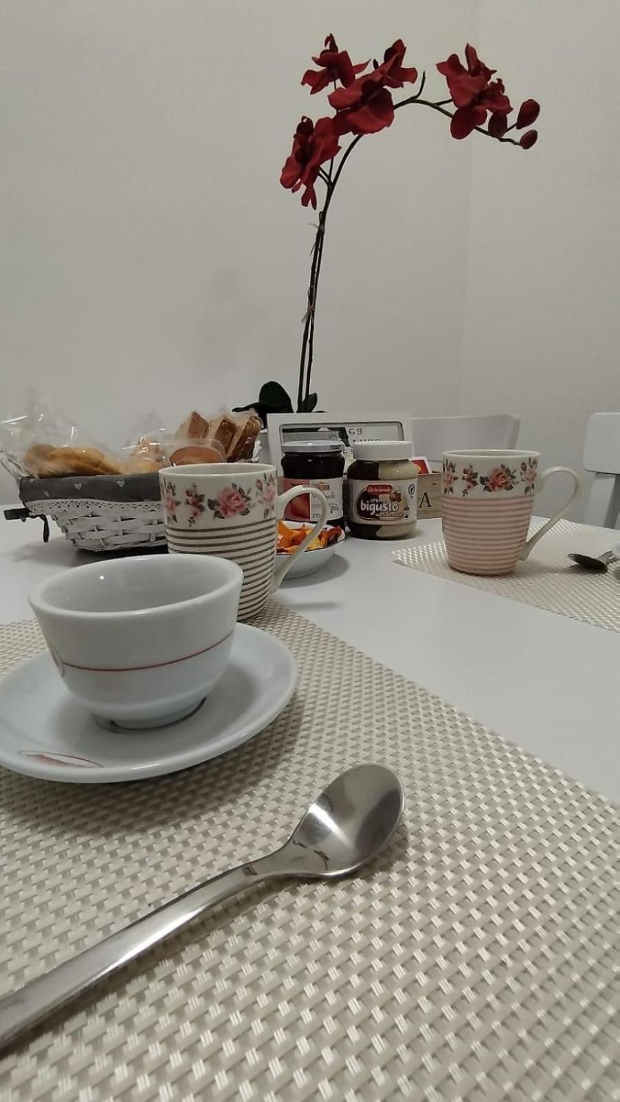 102 Dreamhouse Metropolitana B Libia Roma